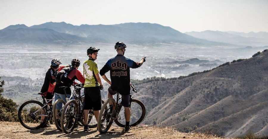 Málaga: Scenic Easy 3-Hour E-Bike Tour in Montes de Málaga - The uphill ride and what the e-bike changes