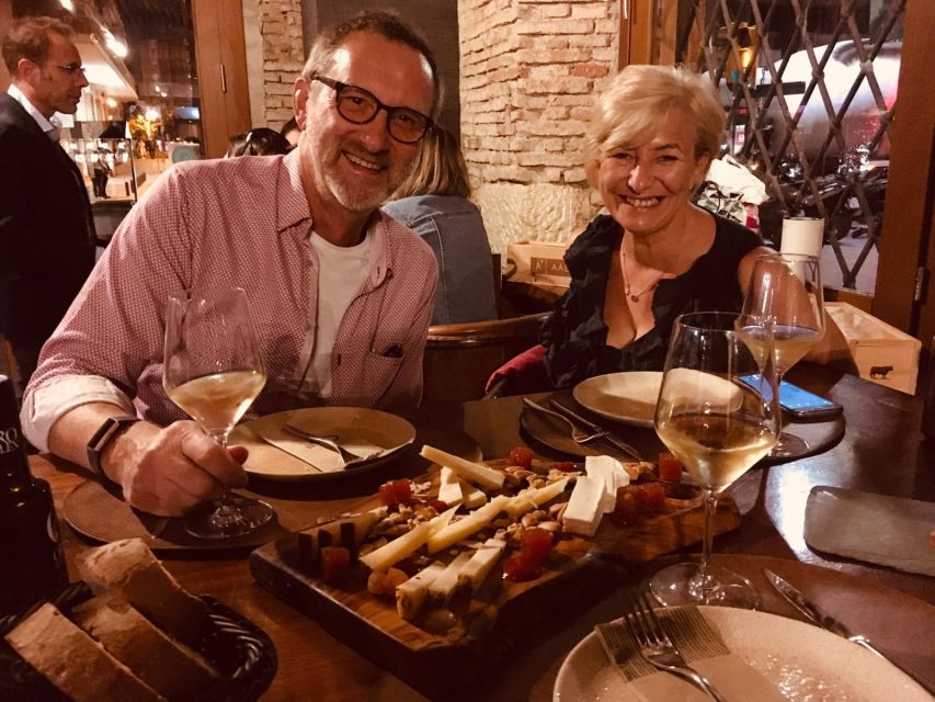 Malaga: Tapas Crawl - Stop one: a first drink and the rules of tapas