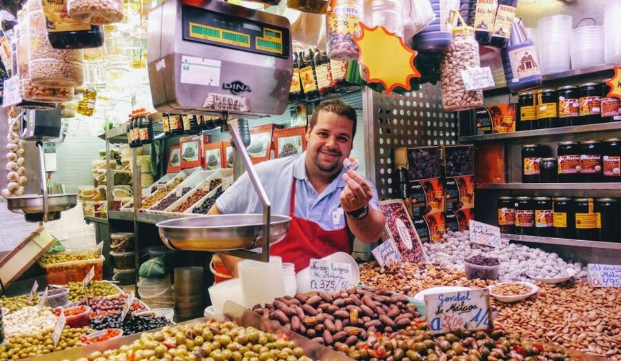 Malaga: Tapas Tasting Tour - Seven tapas across four stops