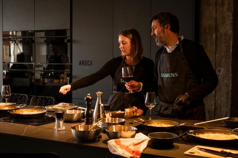 Malaga: The Ultimate Tapas Workshop with Market Visit - At a glance