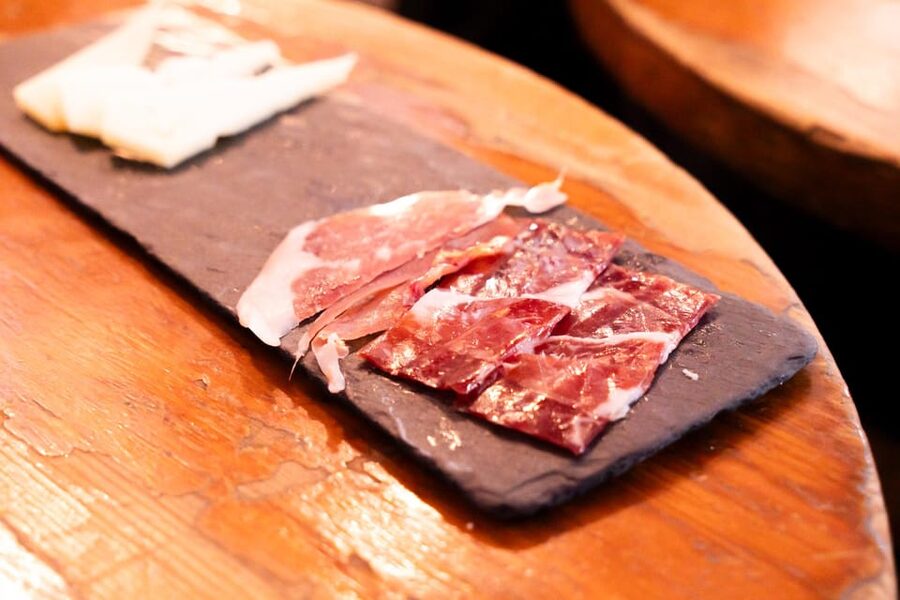 Malaga: Wine and Tapas Tour with Tastings and Drinks - Finishing above the city with a rooftop drink