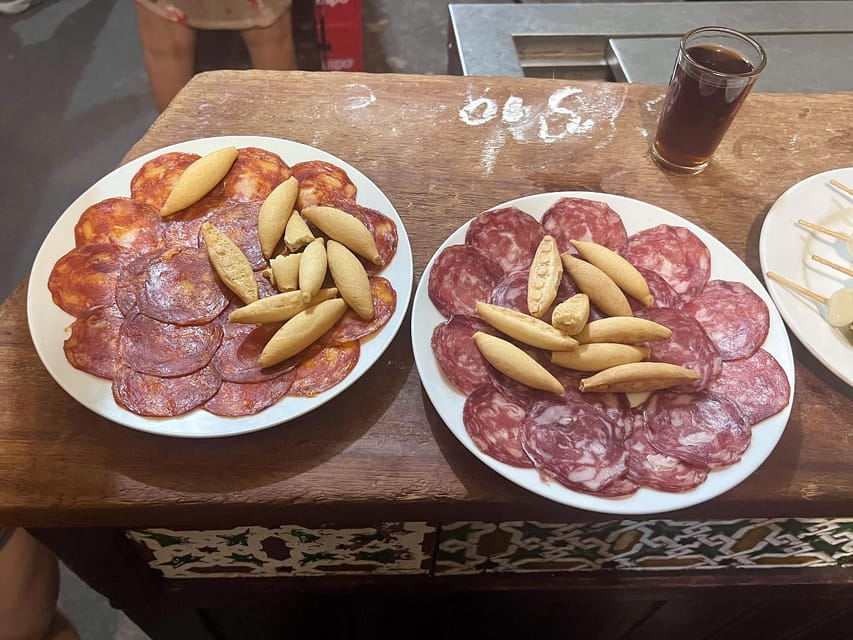 Malaga: Wine and Tapas Tour with Tastings and Drinks - Dietary needs, accessibility, and practical limits