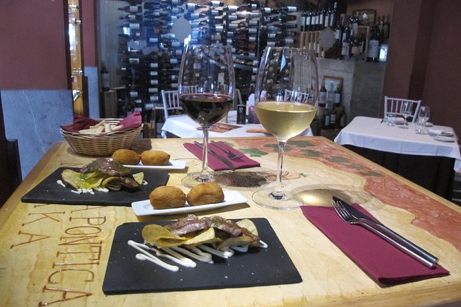 Malaga Wine & Tapas Small Group Guided Tour - How much food and drink should you expect?