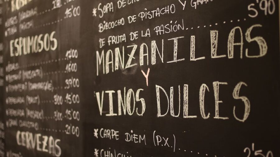 Málaga: Wine & Tapas Tour - Four stops that show Málaga one bite at a time