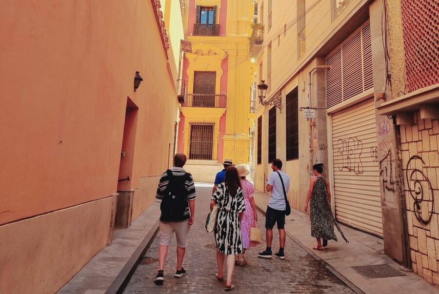 Málaga: Wine & Tapas Tour - The final restaurants bring tradition and modern cooking together