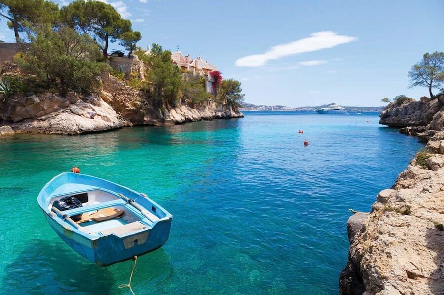 Mallorca: 2-Hour Coastline & Malgrat Islands Catamaran Tour - What this Mallorca catamaran tour is really like