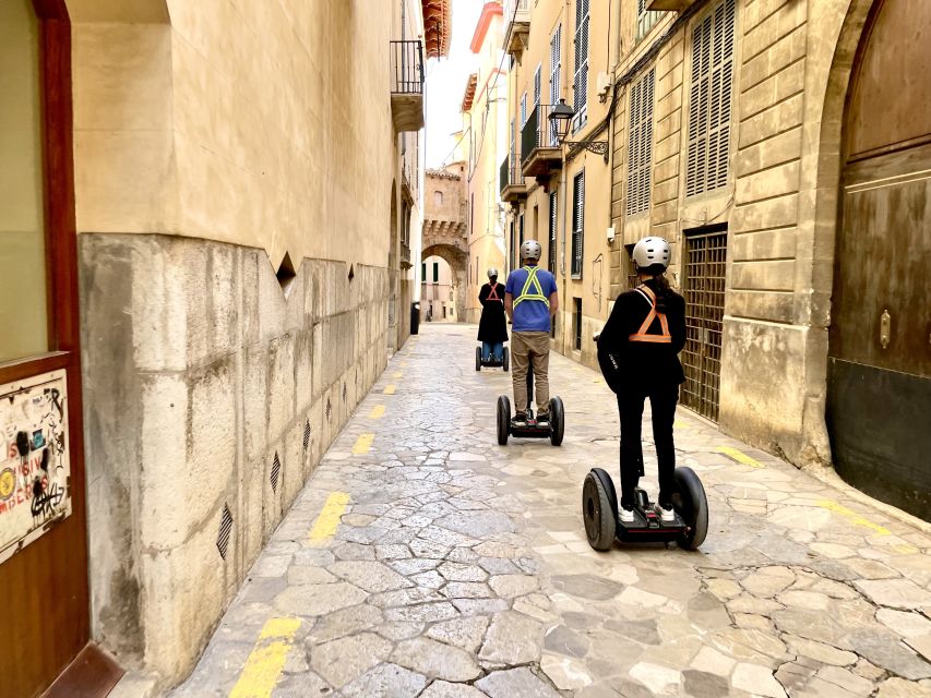 Mallorca: 2-Hour Sightseeing Segway Tour with Local Guide - What the guide adds to the ride