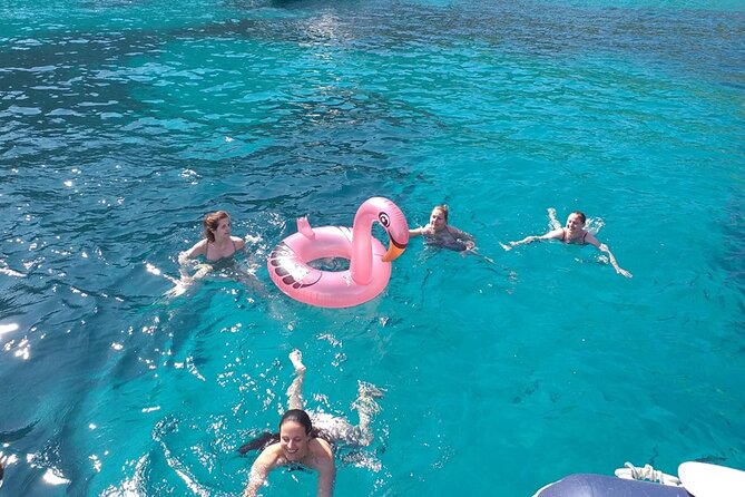 Mallorca Catamaran Small Group Cruise with Tapas 4-hours - A four-hour sail with a genuinely small crew