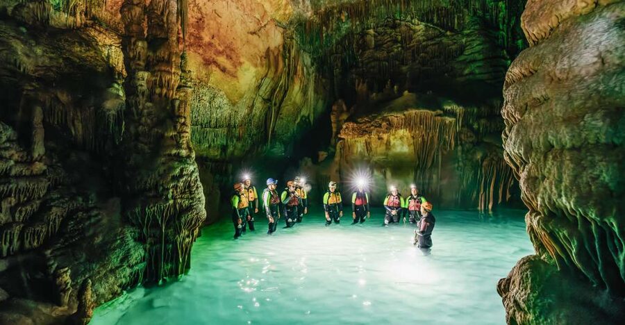 Mallorca: Cova des Coloms Caving Trip with Hotel Transfer - Key points at a glance