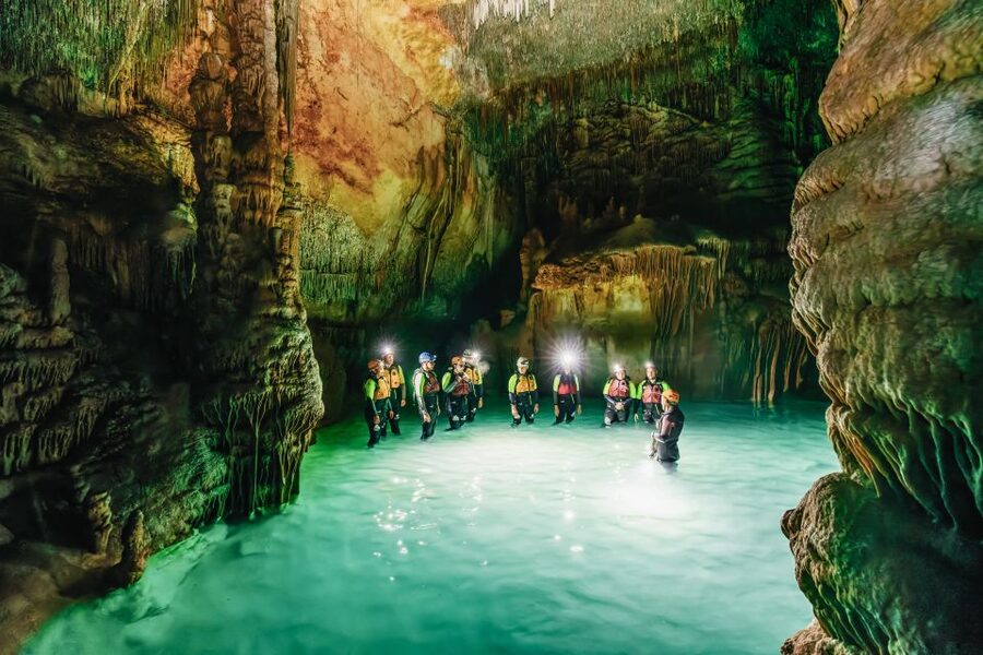 Mallorca: Cova des Coloms Caving Trip with Hotel Transfer - Swimming in the natural cave lakes