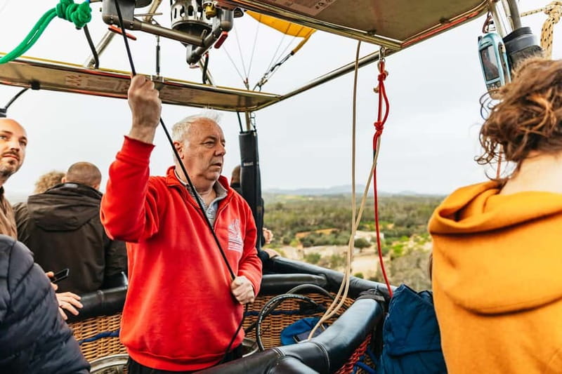 Mallorca: Hot Air Balloon Flight with Private Options - Landing, certificate, and the small extras