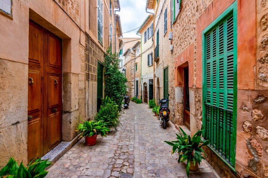 Mallorca: Island Trip by Train, Tramway, and Boat - Why this Mallorca trip works so well