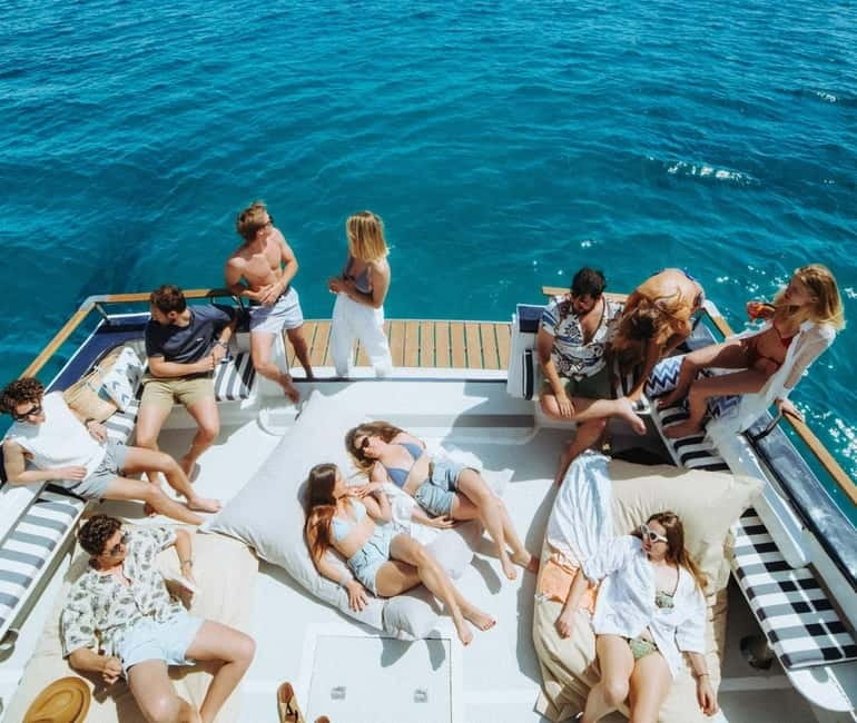 Mallorca: Palma Boat Tour & Snorkeling with Drink Included - Who will enjoy the Super Delfin Verde most?