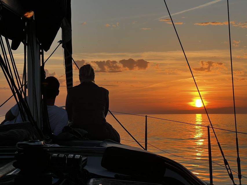 Marbella: Sunset Sailing Trip with Drinks and Snacks - Drinks, snacks, and the value of $71