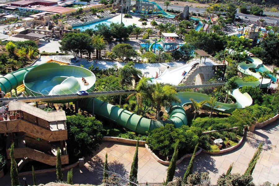 Maspalomas: Aqualand Maspalomas Water Park Entry Ticket - The Anaconda and other big rides