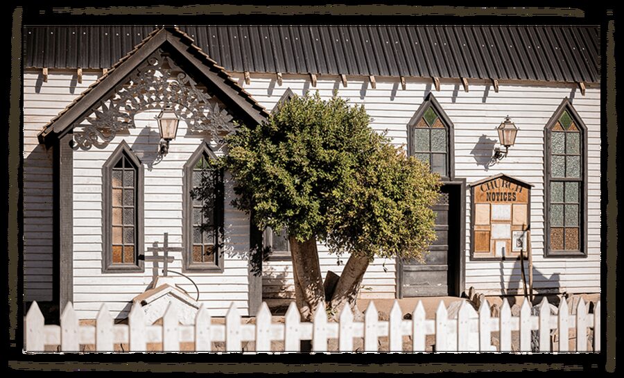 Maspalomas: Tickets to Sioux City Park - Eating at the saloon and canteen