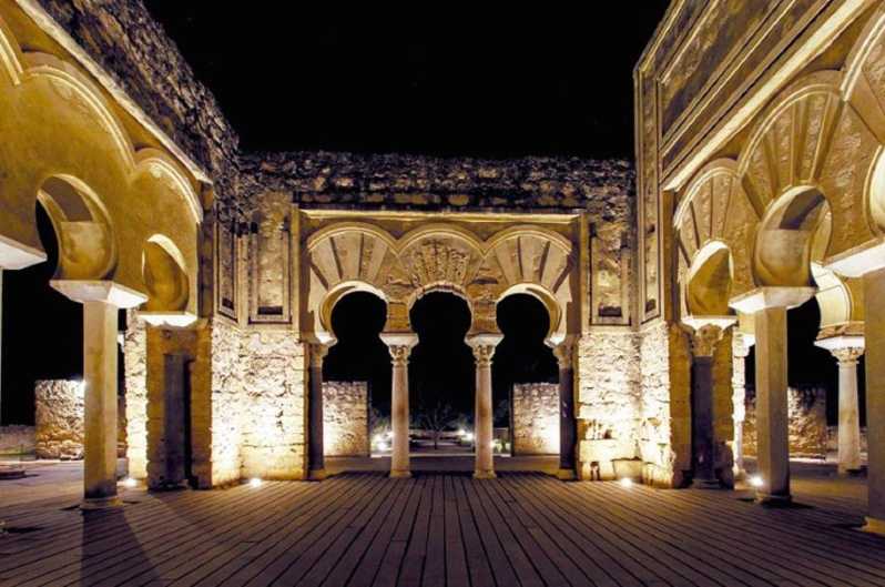 Medina Azahara Guided Tour at Night - The evening arrival and the short ride from Córdoba