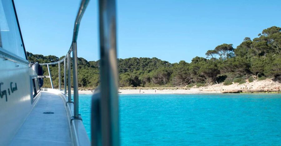 Menorca: 3.5 Hour South Coast Boat Excursion - A 3.5-hour route with two proper swimming breaks