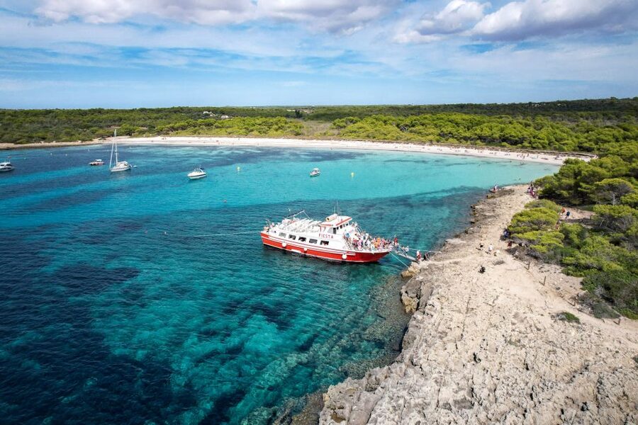 Menorca: Full-Day Boat Tour with Paella Lunch - Cala en Turqueta: two hours at one of Menorca’s finest coves