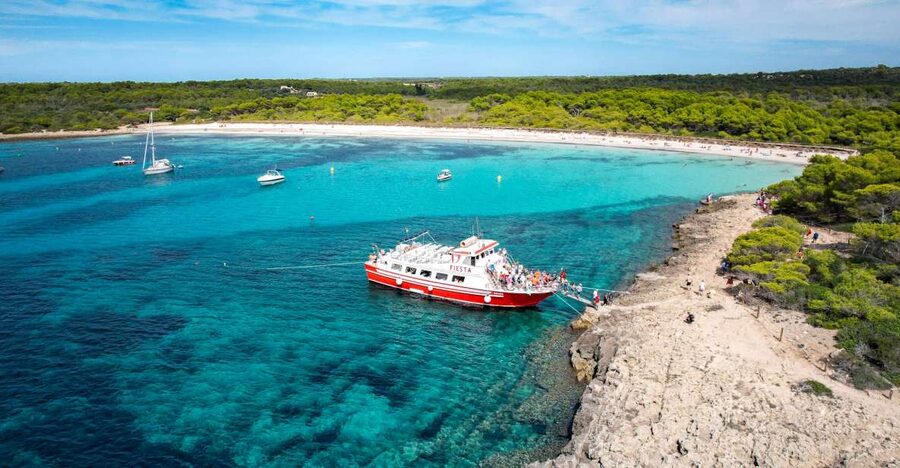 Menorca: Full-Day Boat Tour with Paella Lunch - Paella lunch on board