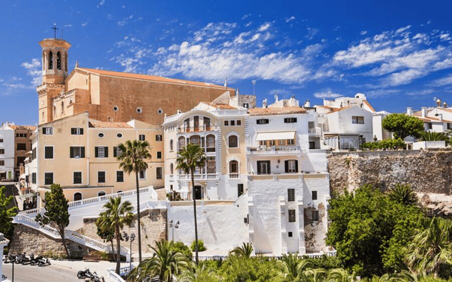 Menorca: Mahon Guided Walking Tour with History & Tastings - Pont de Sant Roc and the old town streets