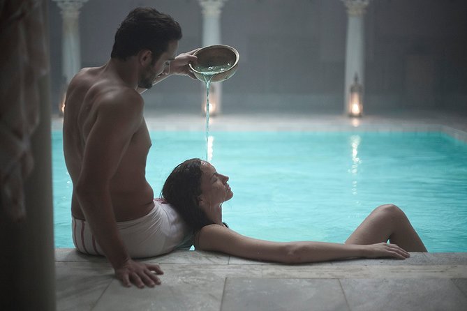 Midra 30 Arabian Baths Experience at Cordoba’s Hammam Al Ándalus - The steam room and Arabian decor