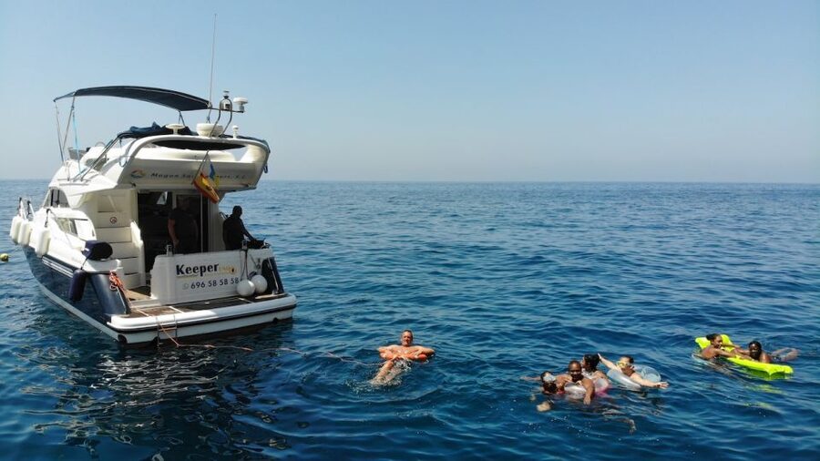 Mogan: Dolphin Watching Boat Trip with Swim Stop - Should you book the KEEPER UNO dolphin trip?