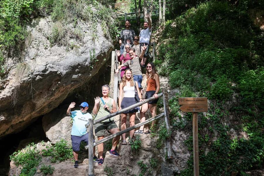 Montanejos Thermal Springs and Waterfall, food included - What to pack for a comfortable day