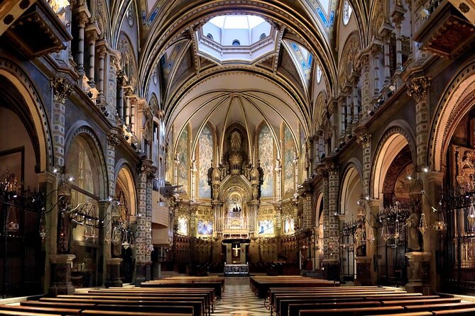 Montserrat Afternoon Tour & Black Madonna Priority Access - The return by cogwheel train and coach