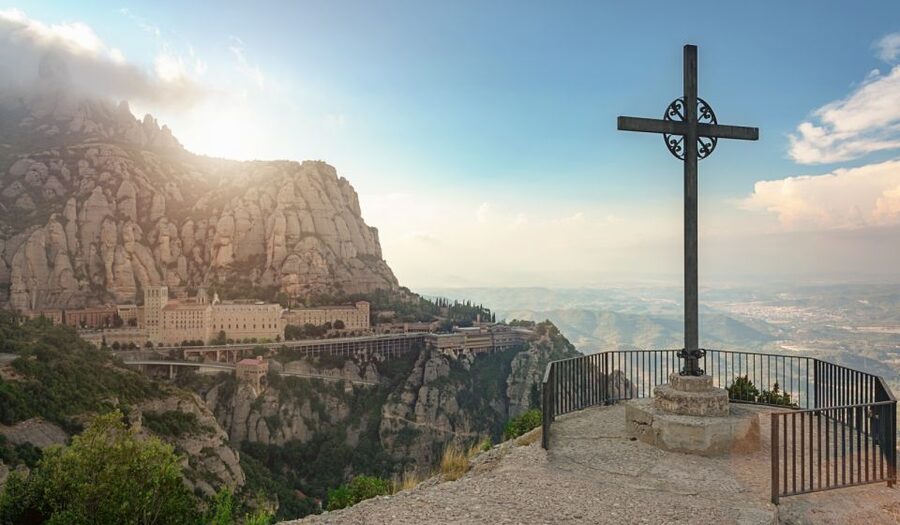 Montserrat & Cava Wineries Day Trip from Barcelona w/ Pickup - Three cavas, tapas, and a useful tasting lesson