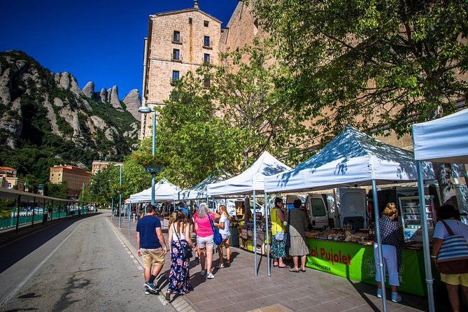 Montserrat Half Day Afternoon Tour from Barcelona - Hearing La Escolania at 1 p.m.