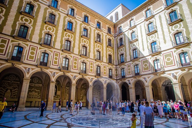 Montserrat Half Day Afternoon Tour from Barcelona - Guides, group size, and the feel of the day