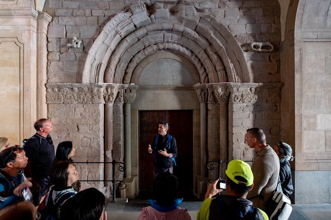 Montserrat Half Day with Cable Car and Easy Hike from Barcelona - Forty-five minutes for food, shopping, and a pause