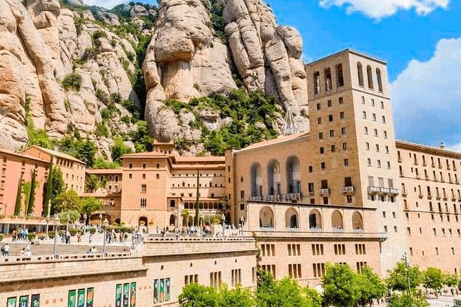 Montserrat Monastery & Horse Riding Experience from Barcelona - Small-group size and the coach arrangement