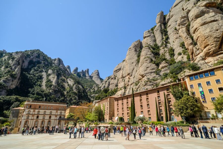 Montserrat Museum and Monastery Entry Ticket - Reaching Montserrat from Barcelona