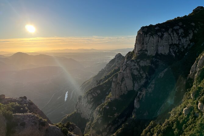 Montserrat very early : Hiking, Abbey, very small group - Why the 6:45 am start matters
