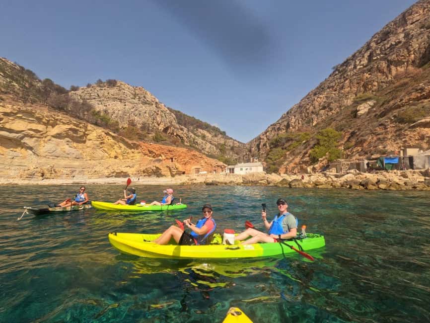Moraig: Kayak Excursion to Moraig & Cave peces-testos - Language, timing, and guide support