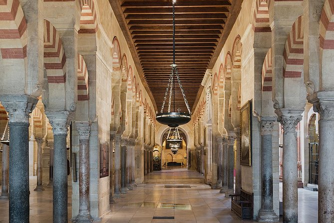 Mosque-Cathedral of Córdoba Guided Tour with Priority Tickets - What the headphones add, and where they can fail