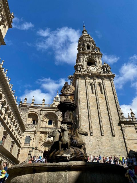 Old town walking tour in a small group - Four Cathedral squares, four different moods