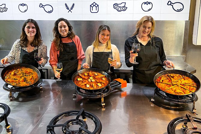 Paella Cooking Class, Wine Tasting & Central Market in Valencia - Key points to know before booking