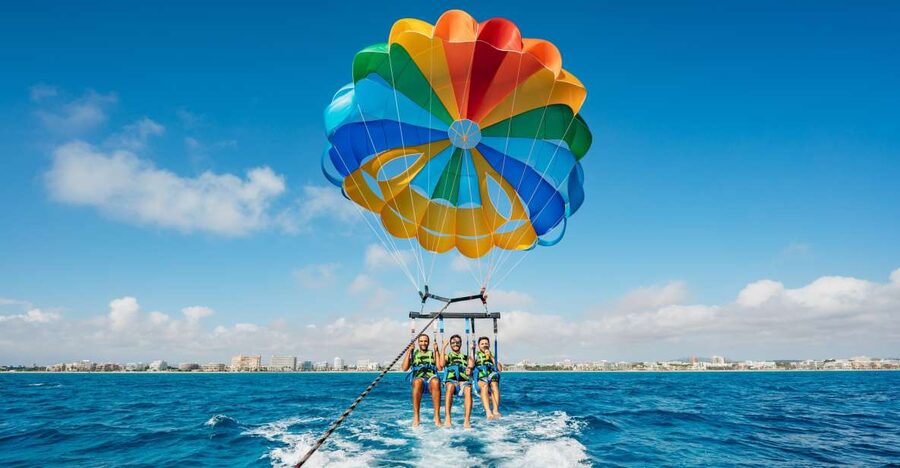 Palma Bay: Parasailing Experience - Key points to know before booking