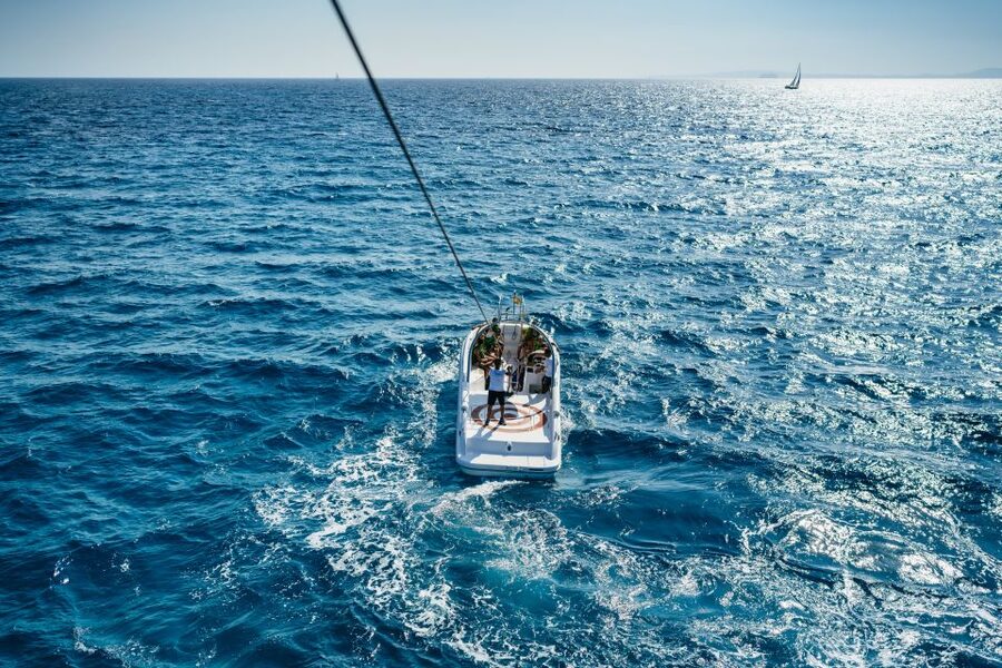 Palma Bay: Parasailing Experience - The crew and the tone on board