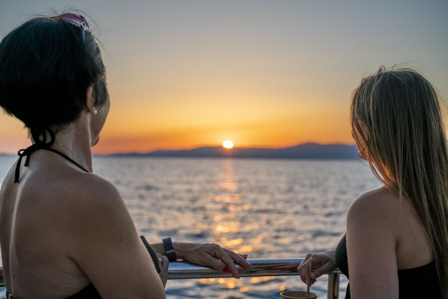 Palma: Catamaran Cruise with Swimming and Snorkelling - The optional BBQ and drinks