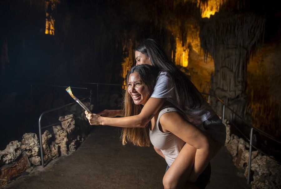 Palma: Caves of Drach Entrance, Music Concert, and Boat Trip - What the $64 price really buys you