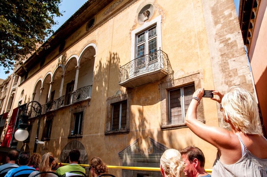 Palma de Mallorca: City Sightseeing Hop-On Hop-Off Bus Tour - Estació Marítima and the final return through the center