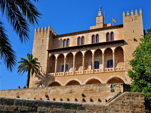Palma de Mallorca: Guided Tour of the Old Town - Why Palma makes a walking tour worthwhile