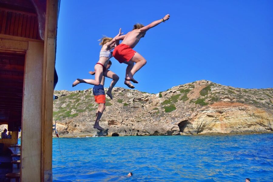 Palma de Mallorca: Palma Bay Boat Tour with Snorkeling - Final verdict: should you book Barca Samba?