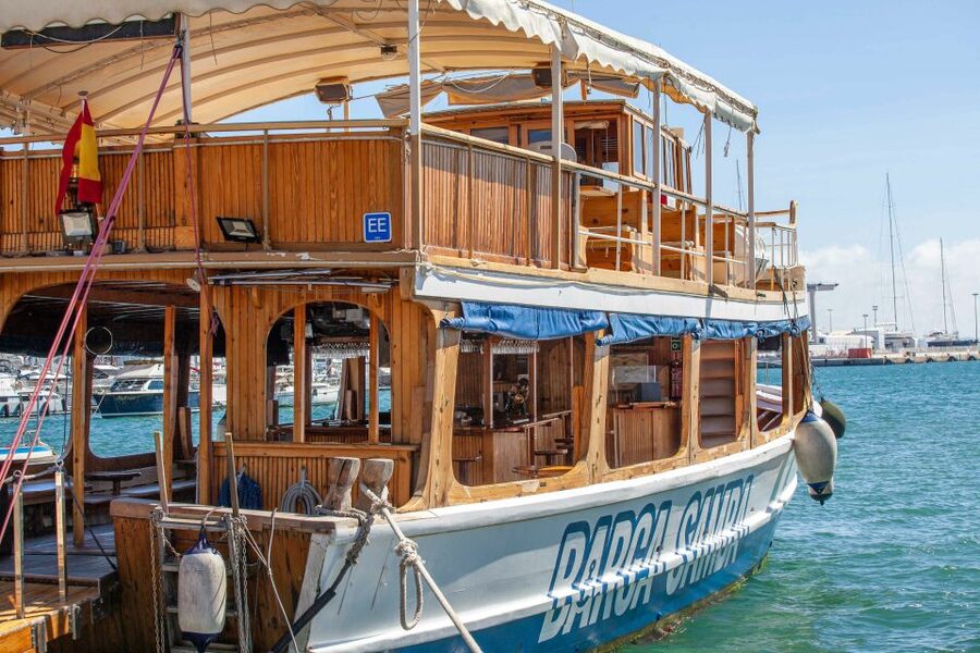 Palma de Mallorca: Palma Bay Boat Tour with Snorkeling - Leaving the harbor with Palma in view