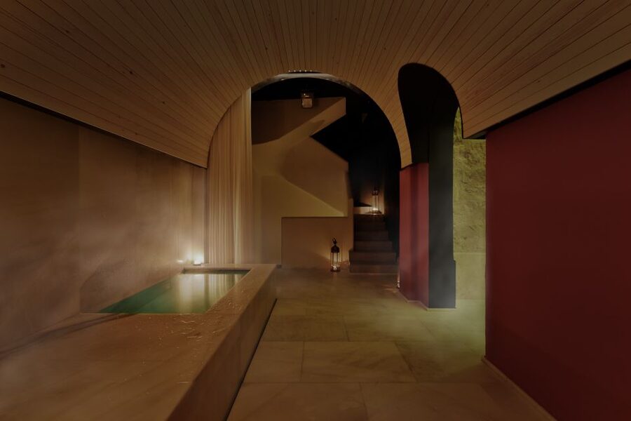 Palma: Hammam Al Àndalus Bath Session with Massage Options - Staff, Instructions, and Language