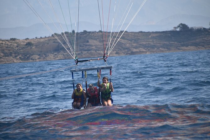 Parasailing in Alicante - Taking off from Alicante Marina at Muelle 8
